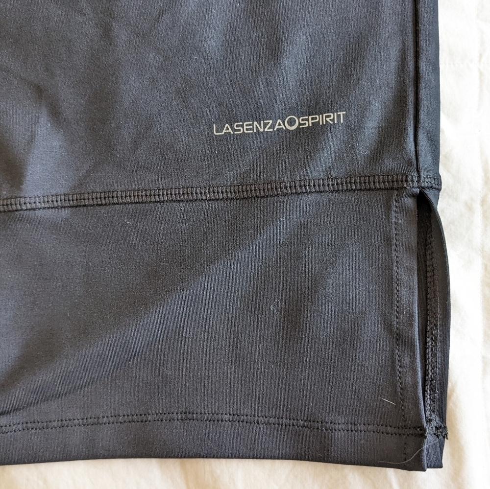 La Senza Spirit women's black cropped flare yoga pants size M - Picture 4 of 4